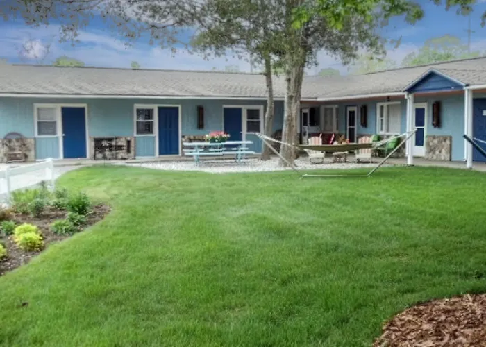 Bay Port Lodging